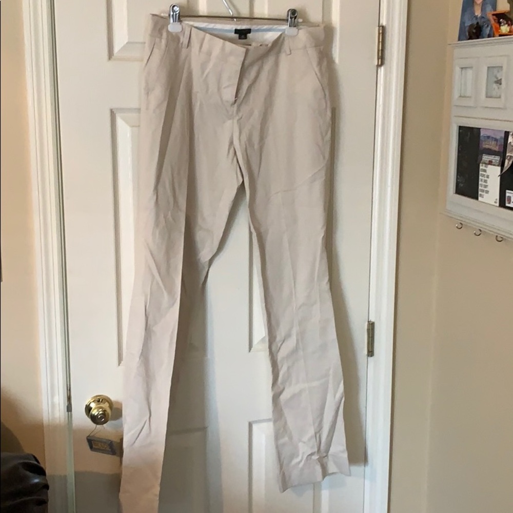 Beige pants.